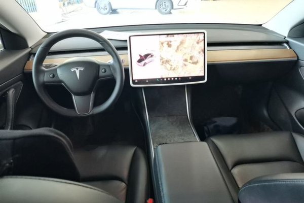 Tesla Model 3 2019, 141100 км, за 15256 USD - фото 6