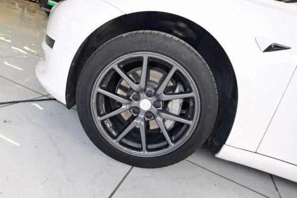 Tesla Model 3 2019, 141100 км, за 15256 USD
