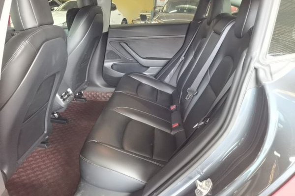 Tesla Model 3 2019, 141100 км, за 15256 USD - фото 14