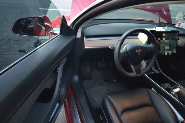 Tesla Model 3 2019, 70800 км, за 15958 USD - фото 13