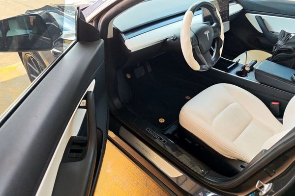 Tesla Model 3 2019, 131800 км, за 15874 USD - фото 23