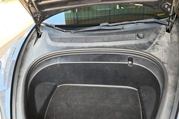 Tesla Model 3 2019, 131800 км, за 15874 USD - фото 30