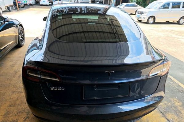 Tesla Model 3 2019, 131800 км, за 15874 USD
