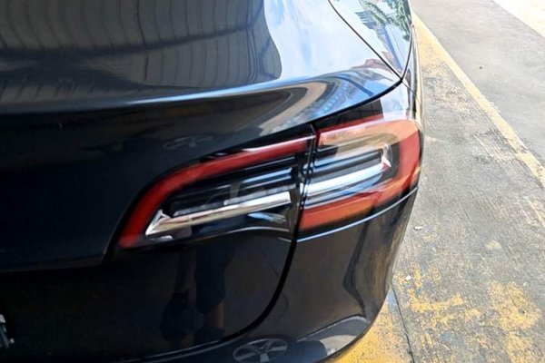 Tesla Model 3 2019, 131800 км, за 15874 USD - фото 9