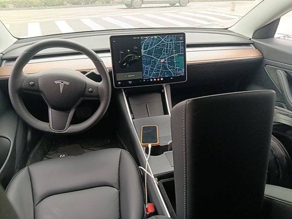 Tesla Model 3 2019, 66300 км, за 16766 USD - фото 13