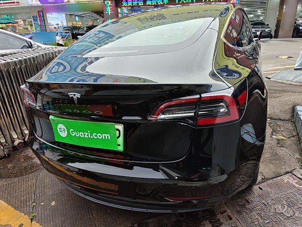Tesla Model 3 2020, 144000 км, за 17765 USD