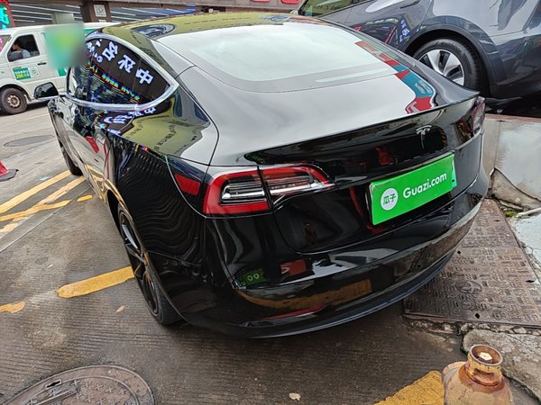Tesla Model 3 2020, 144000 км, за 17765 USD