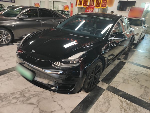 Tesla Model 3 · 2020 год
