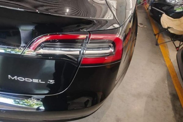 Tesla Model 3 2020, 52600 км, за 19655 USD - фото 9