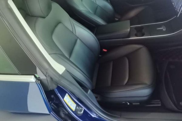 Tesla Model 3 2020, 141600 км, за 16492 USD - фото 19