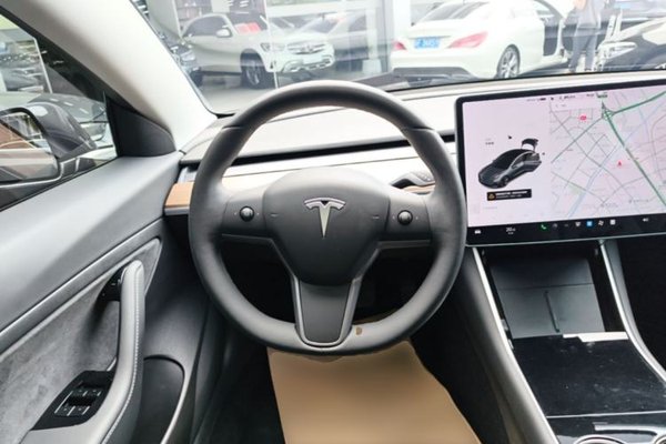 Tesla Model 3 2020, 70800 км, за 19176 USD - фото 13