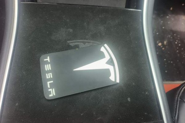 Tesla Model 3 2020, 95500 км, за 16869 USD - фото 17