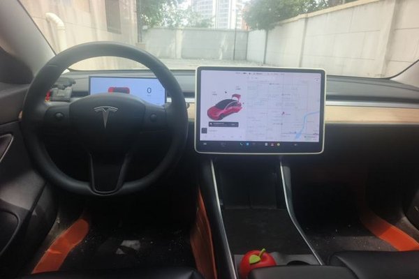 Tesla Model 3 2020, 95500 км, за 16869 USD - фото 18