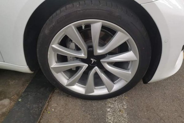 Tesla Model 3 2020, 73100 км, за 17837 USD - фото 8