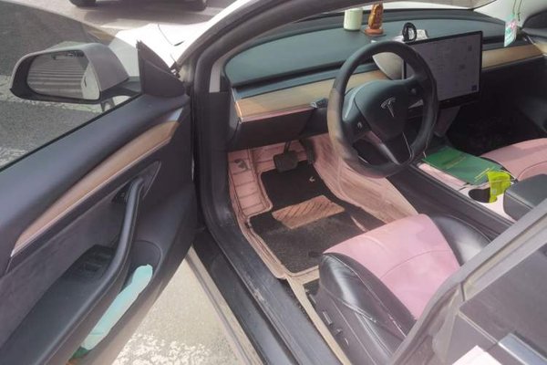 Tesla Model 3 2021, 75700 км, за 18794 USD - фото 17