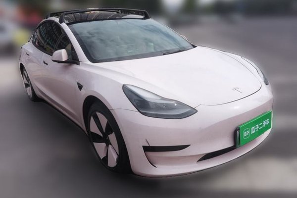 Tesla Model 3 2021, 75700 км, за 18794 USD