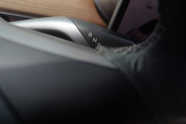 Tesla Model 3 2021, 75700 км, за 18794 USD - фото 15