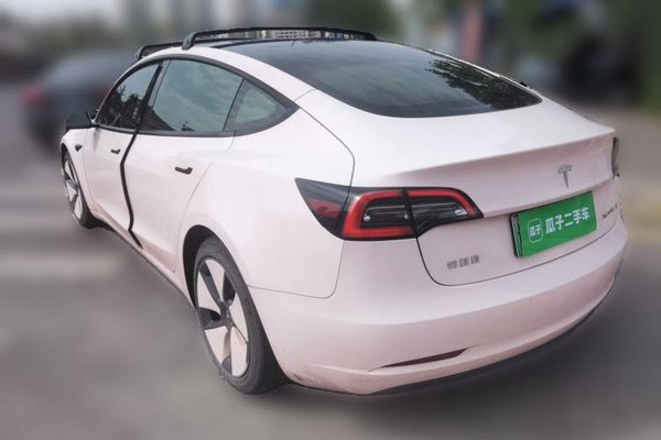 Tesla Model 3 2021, 75700 км, за 18794 USD