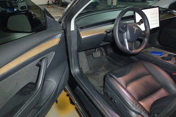 Tesla Model 3 2021, 108400 км, за 19213 USD - фото 19