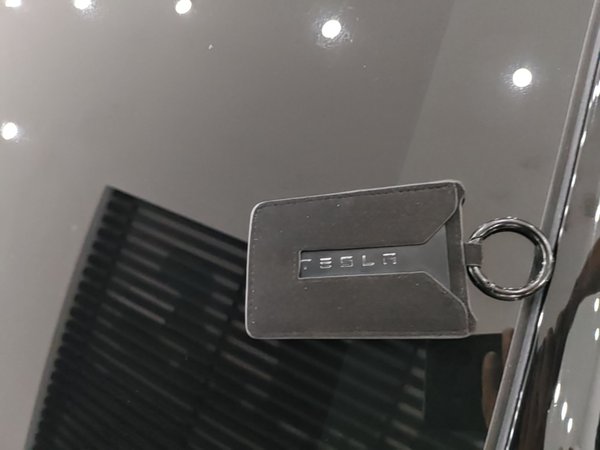 Tesla Model 3 2021, 115200 км, за 19583 USD - фото 12