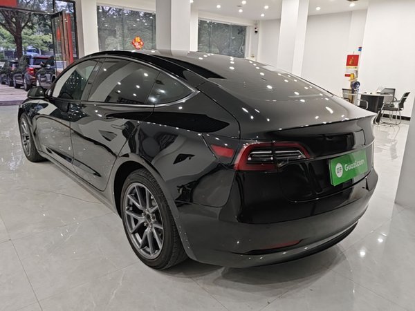 Tesla Model 3 2021, 115200 км, за 19583 USD