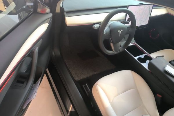 Tesla Model 3 2021, 43600 км, за 20955 USD - фото 12