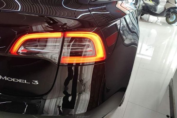Tesla Model 3 2021, 47000 км, за 18176 USD - фото 9