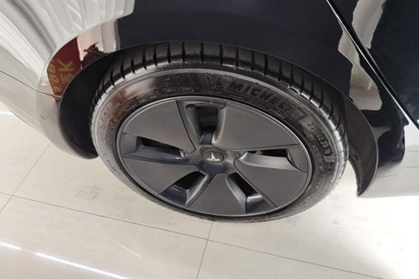 Tesla Model 3 2021, 47000 км, за 18176 USD - фото 11