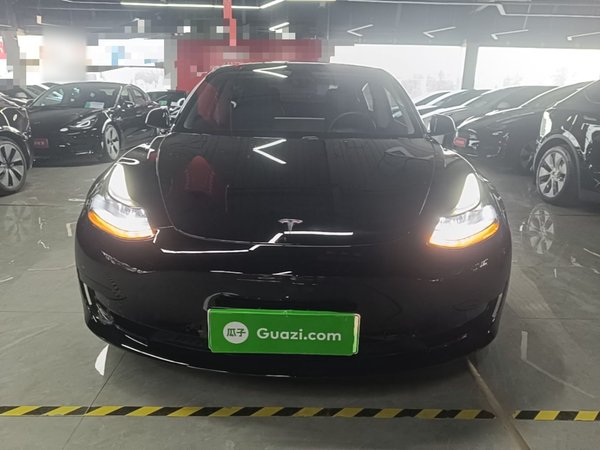 Tesla Model 3 2021, 49000 км, за 20298 USD