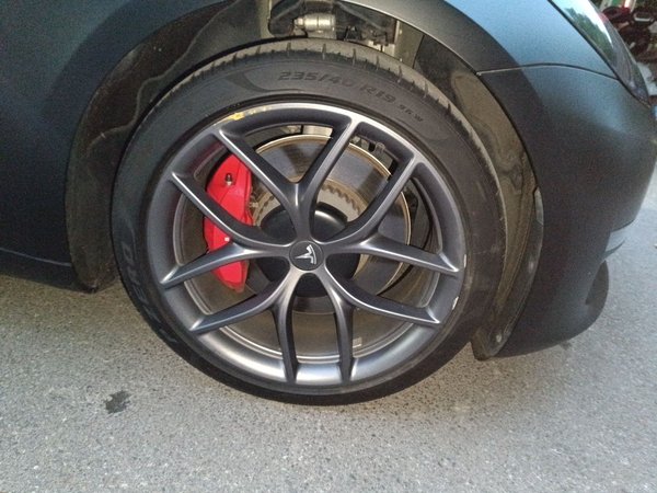 Tesla Model 3 2021, 59700 км, за 26819 USD