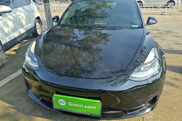 Tesla Model 3 2021, 63099 км, за 19426 USD