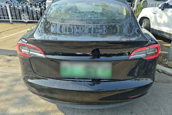 Tesla Model 3 2021, 63099 км, за 19426 USD