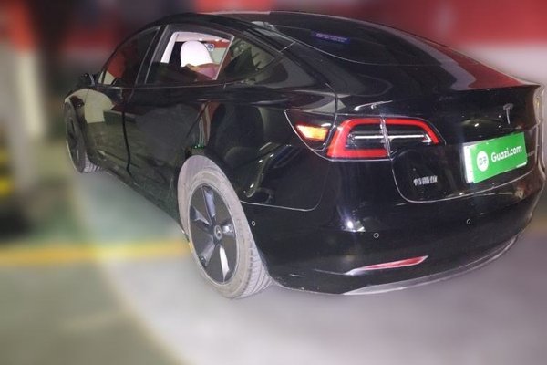 Tesla Model 3 2021, 70400 км, за 18463 USD
