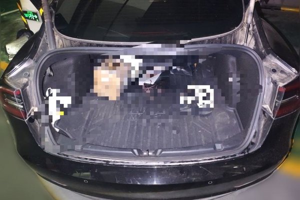 Tesla Model 3 2021, 70400 км, за 18463 USD - фото 19