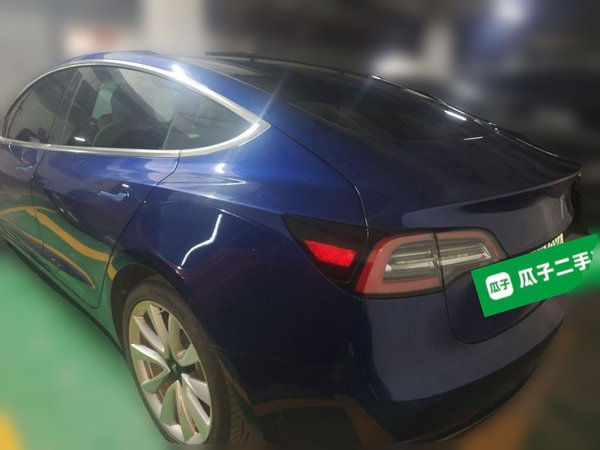 Tesla Model 3 2021, 43300 км, за 18376 USD