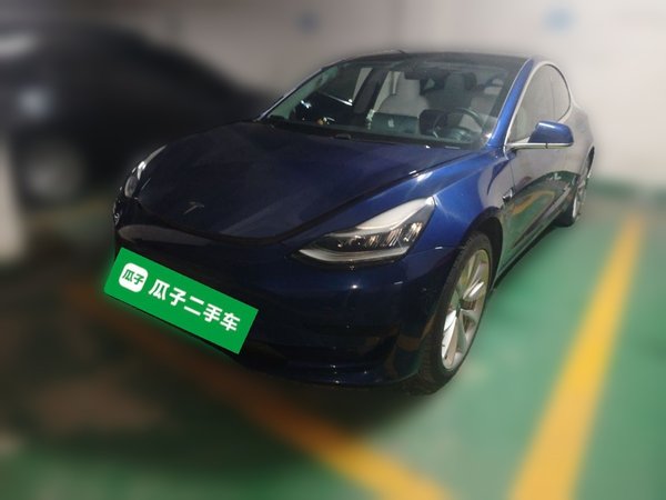 Tesla Model 3 · 2021 год
