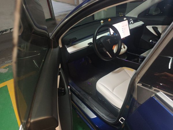 Tesla Model 3 2021, 43300 км, за 18376 USD - фото 17