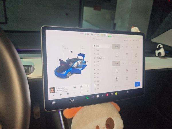 Tesla Model 3 2021, 43300 км, за 18376 USD - фото 12
