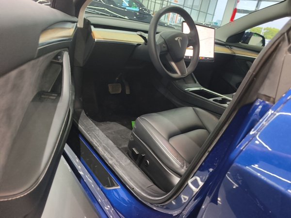 Tesla Model 3 2021, 48900 км, за 20677 USD - фото 19