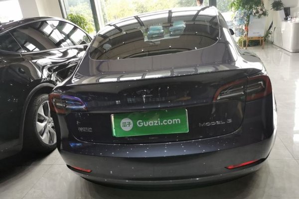 Tesla Model 3 2021, 114200 км, за 18646 USD