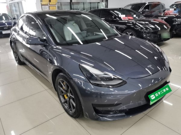 Tesla Model 3 2021, 77300 км, за 19649 USD