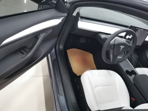 Tesla Model 3 2021, 77300 км, за 19649 USD - фото 19