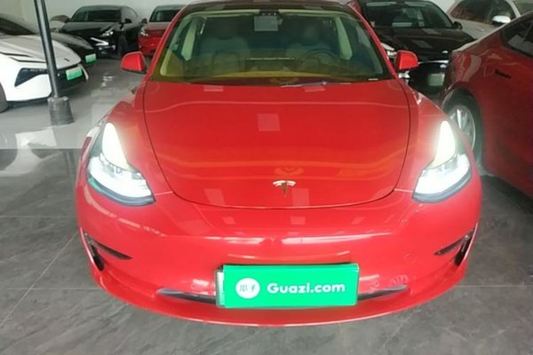 Tesla Model 3 2021, 82300 км, за 23141 USD