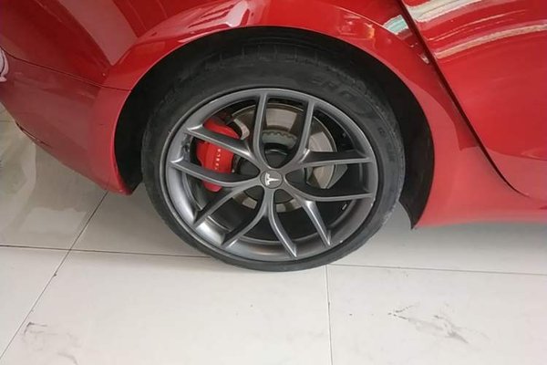 Tesla Model 3 2021, 82300 км, за 23141 USD