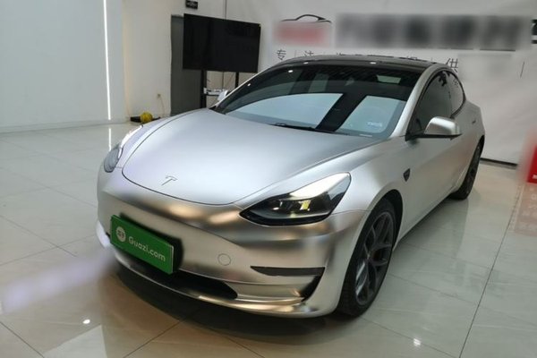 Tesla Model 3 · 2021 год