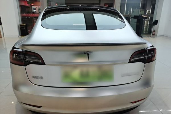 Tesla Model 3 2021, 73800 км, за 23602 USD