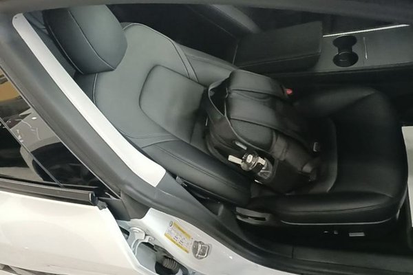 Tesla Model 3 2021, 39500 км, за 20092 USD - фото 19
