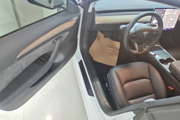 Tesla Model 3 2021, 39700 км, за 20821 USD - фото 18