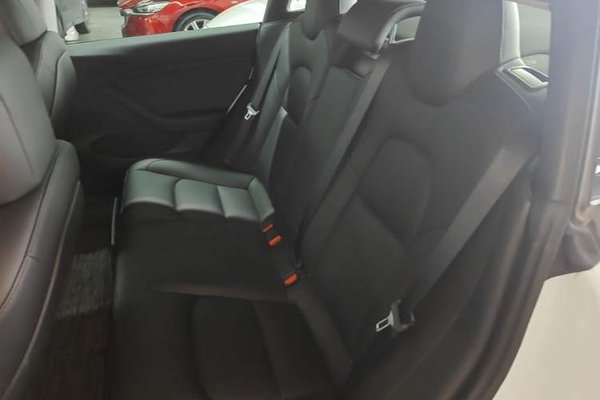 Tesla Model 3 2021, 99300 км, за 18470 USD - фото 20