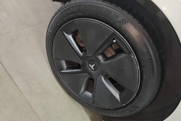 Tesla Model 3 2021, 99300 км, за 18470 USD - фото 11